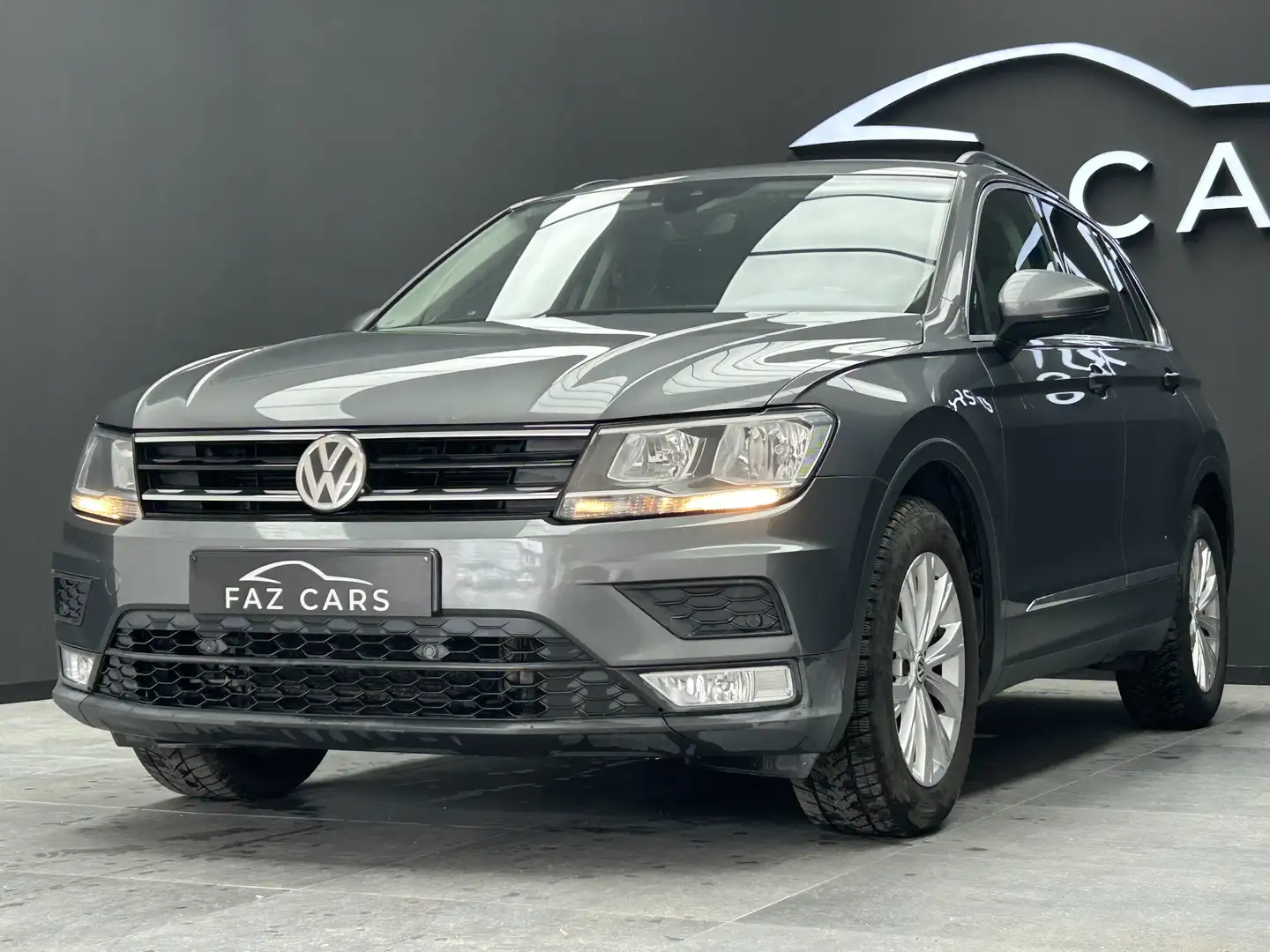 Volkswagen Tiguan * Réservé * Grijs - 2