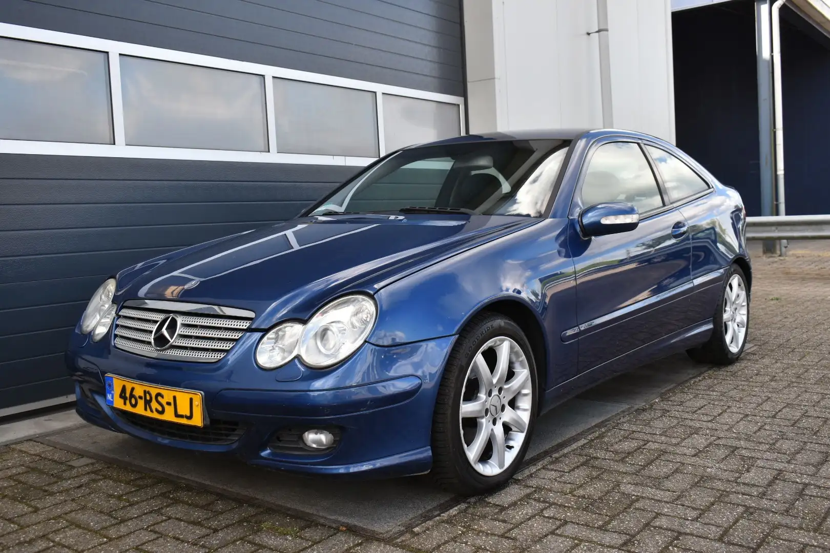 Mercedes-Benz C 200 Sportcoupé CDI Blauw - 1