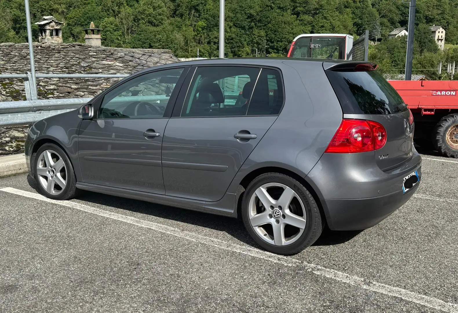Volkswagen Golf 5p 2.0 tdi Gt Sport c/pelle dpf Grigio - 2