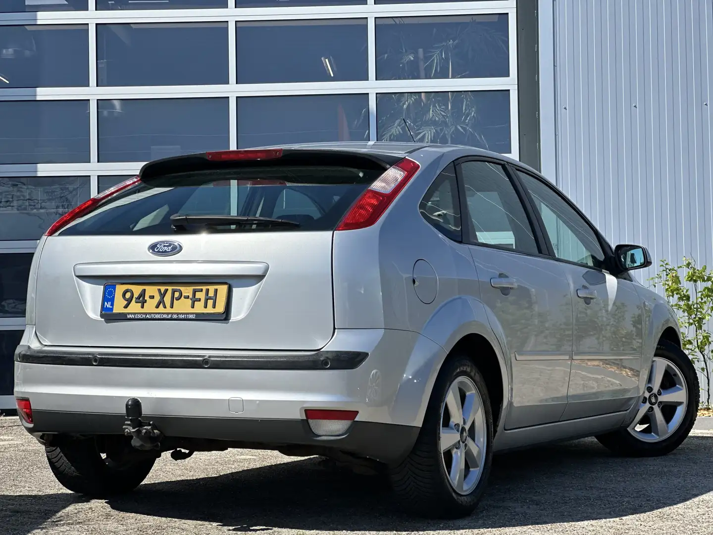 Ford Focus 1.6-16V Futura 100pk | Bluetooth | Cruise control Gris - 2
