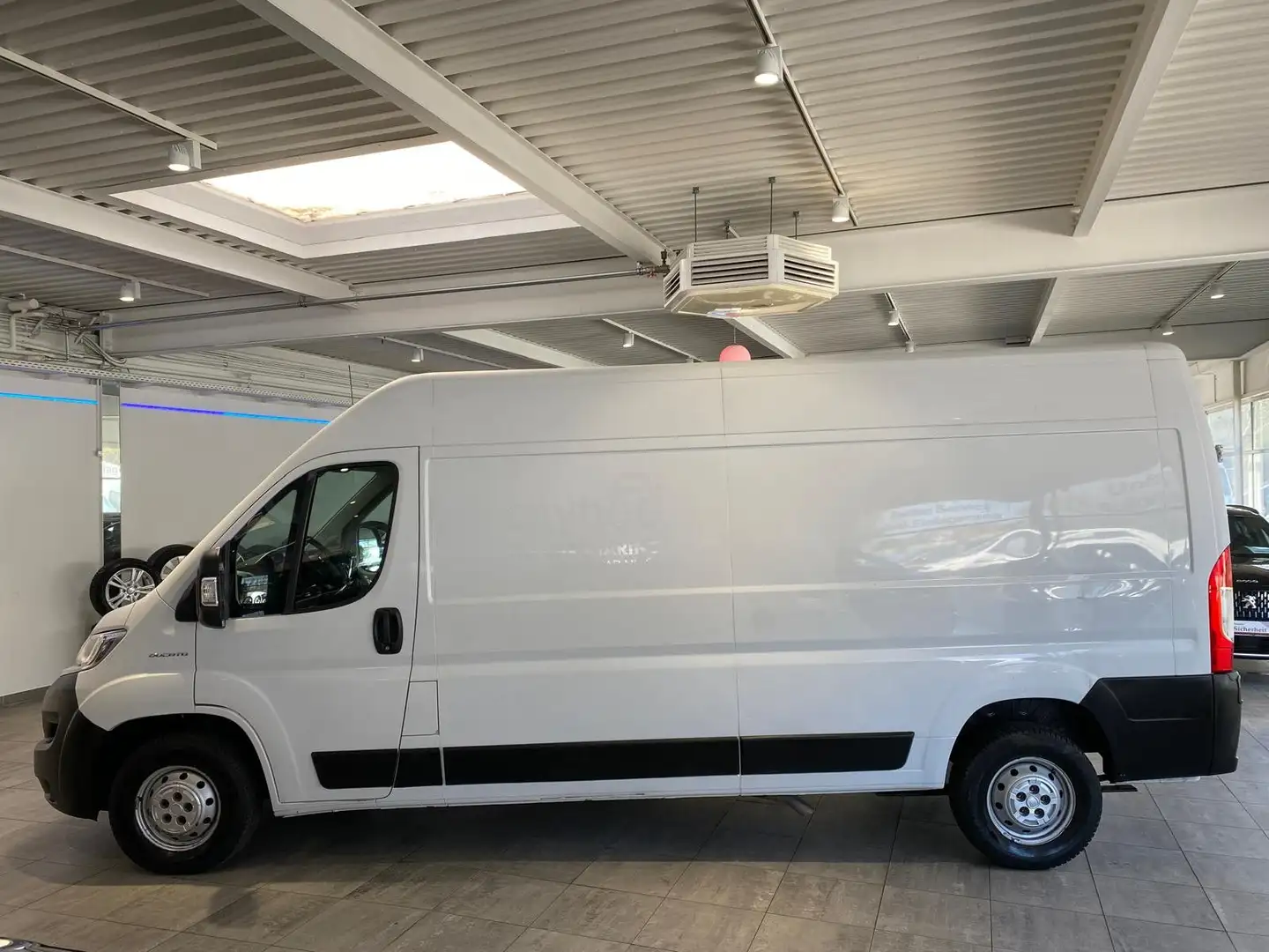 Fiat Ducato 2,3 HDI L4-H2 Maxi Hoch+Lang *Garantie* Bílá - 2