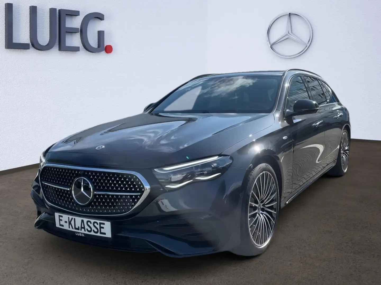 Mercedes-Benz E 300 de T AMG-EDITION+HUD+PANODACH+AHK+NIGHT Grau - 1
