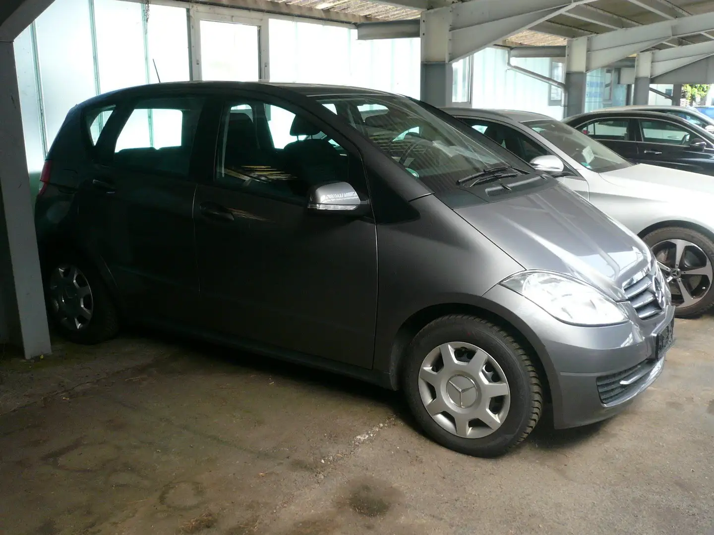 Mercedes-Benz A 160 Autotronic Gris - 2