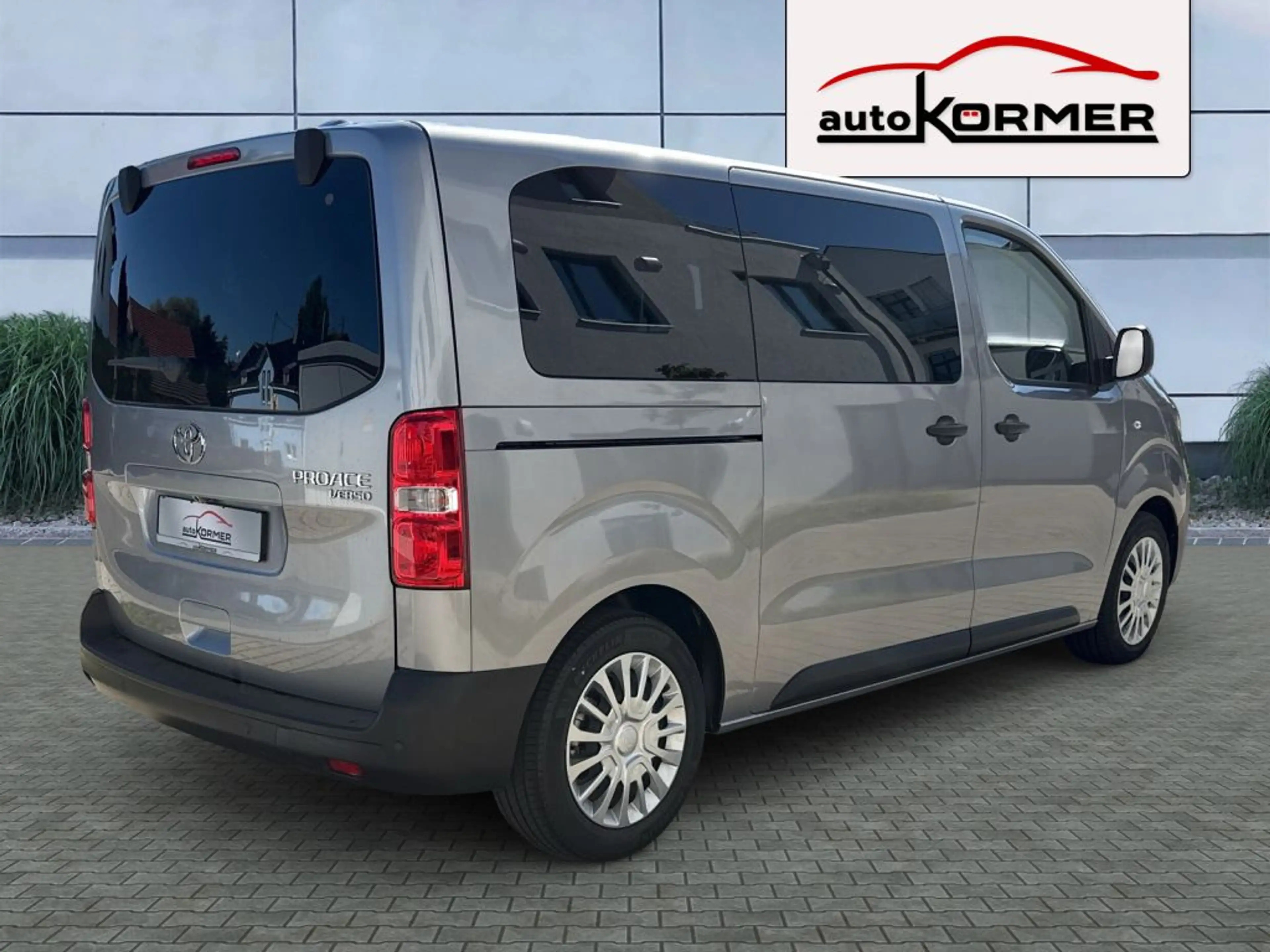 Toyota Proace Verso L1 Shuttle (8-Si.) Navi,ACC,Kamera,CarPlay — photo 2