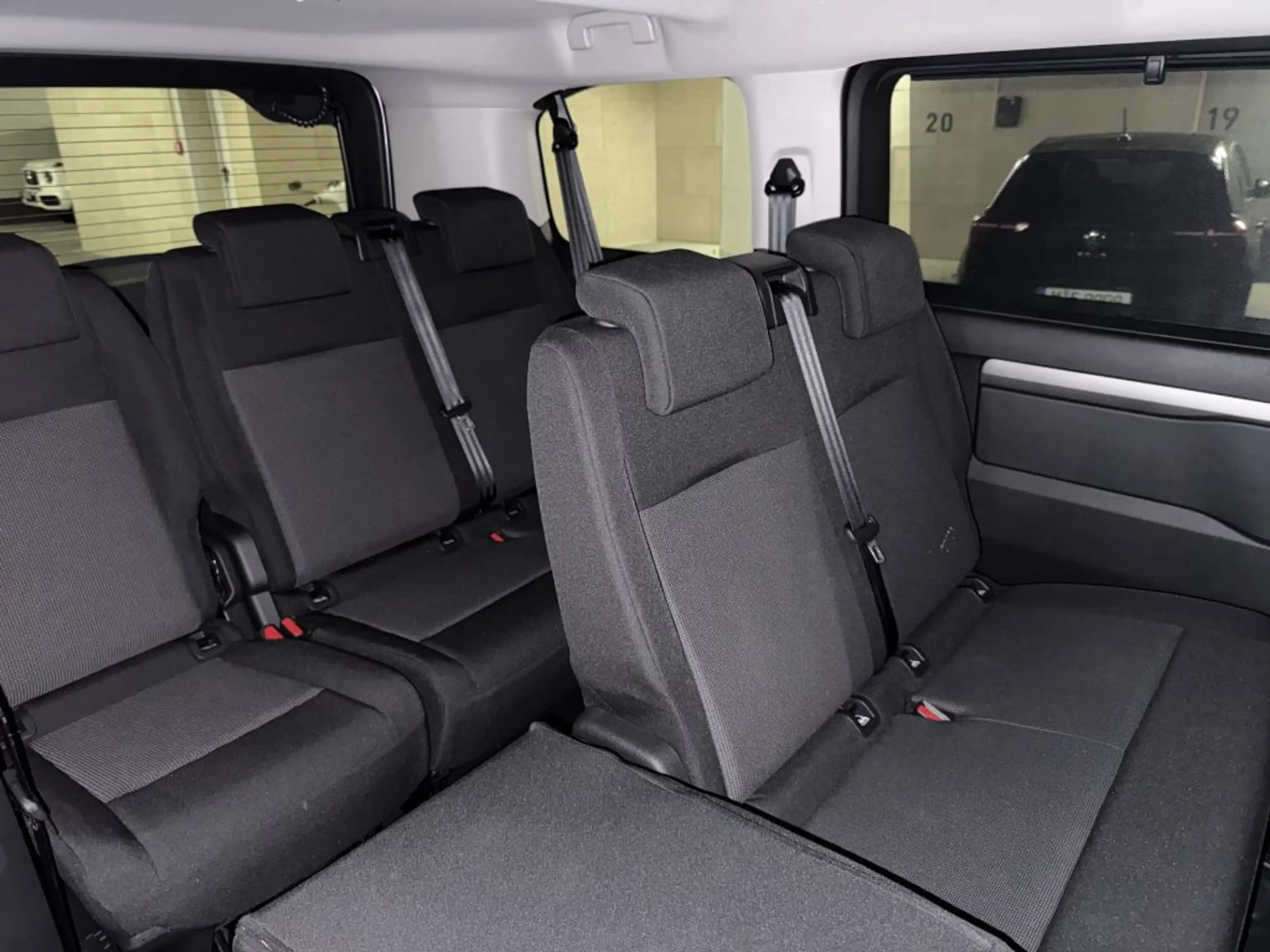 Toyota Proace Verso L1 Shuttle (8-Si.) Navi,ACC,Kamera,CarPlay — photo 11