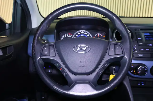 Hyundai i10 view 23