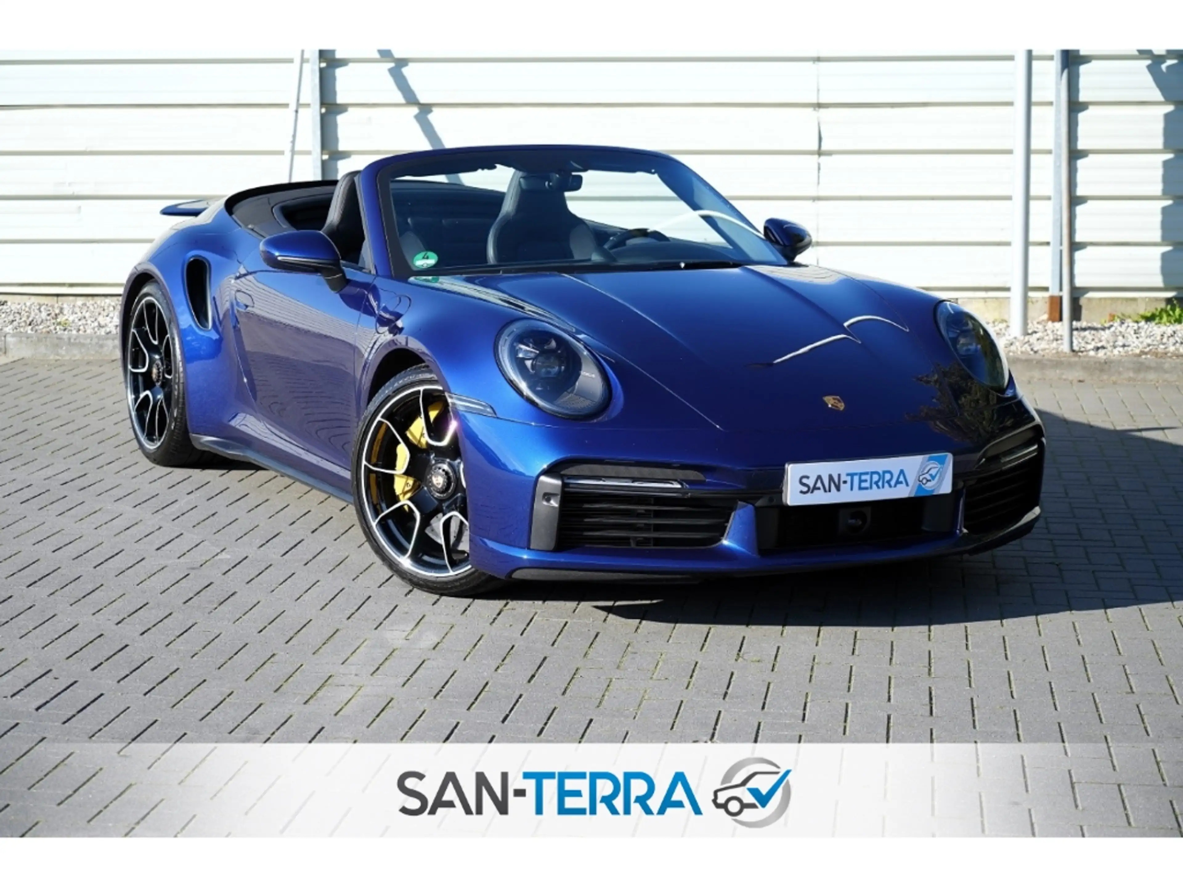 Porsche 992 TURBO CABRIO EXCLUSIVE PCCB*LIFT*SPORT-AGA*PDLS+*