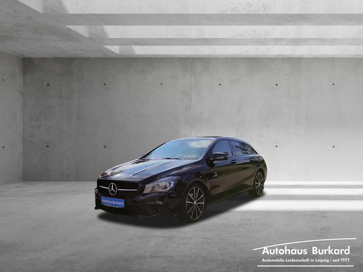 Mercedes-Benz CLA 200 Mercedes-Benz CLA 200 1.6+160Ps+AHZV+Navi+DSG+ Noir - 1