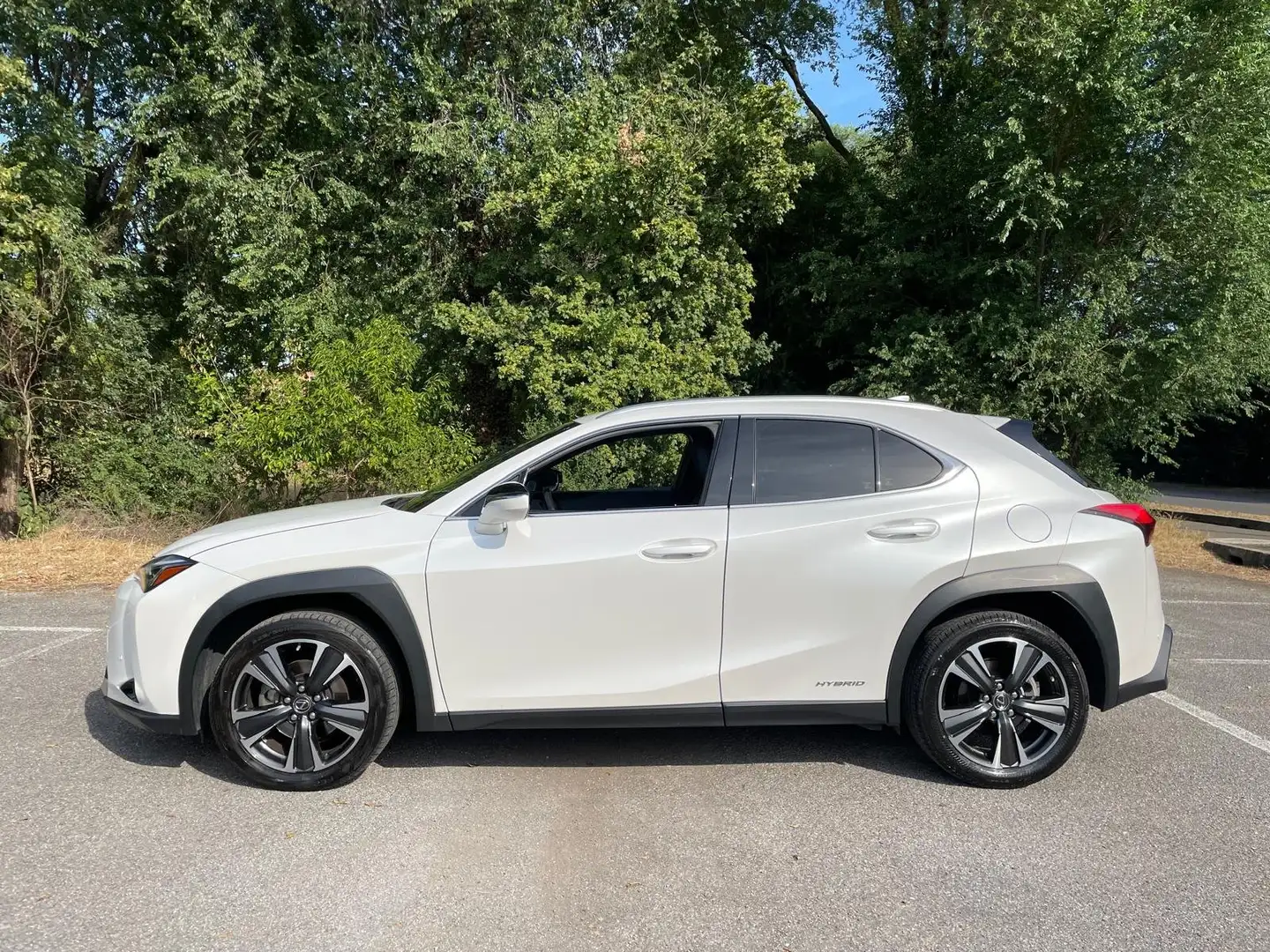 Lexus UX 200 UX 2019 250h 2.0 Premium 2wd cvt my20 Weiß - 2