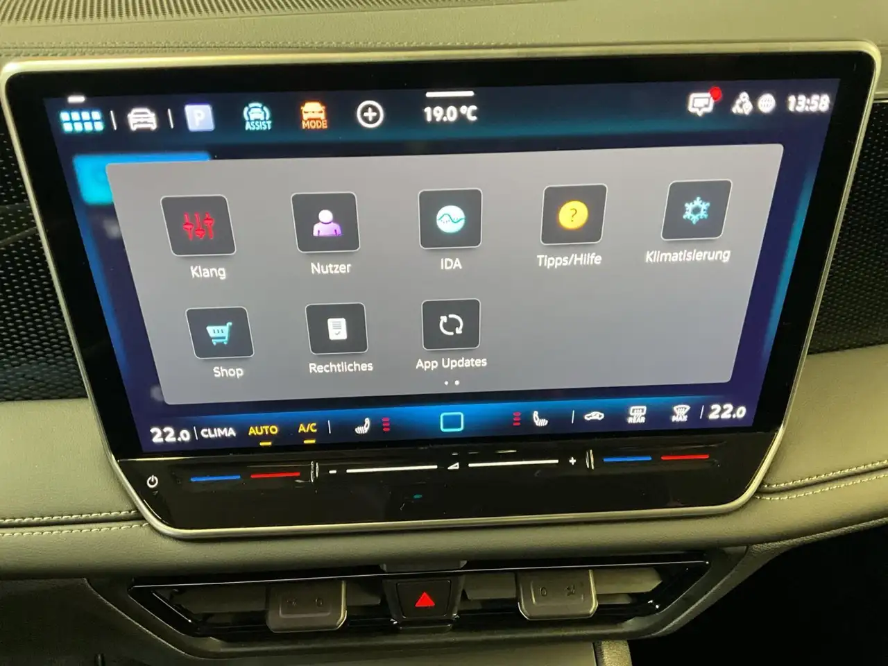 Volkswagen Tiguan Life+DSG+P.Design+P.Confort 19