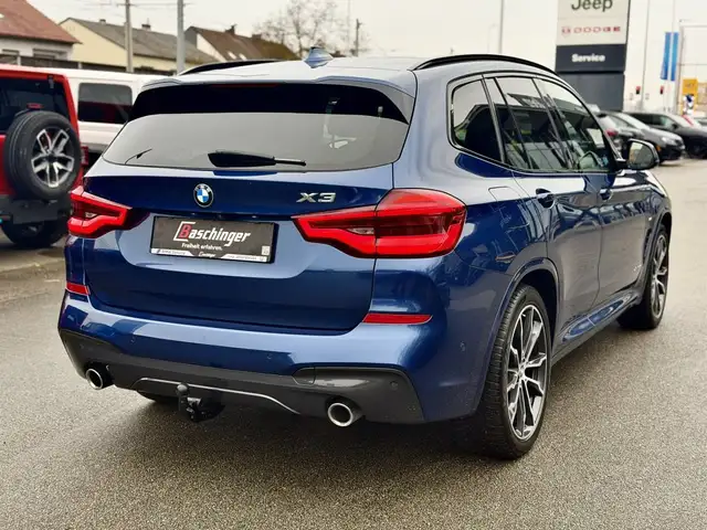 BMW X3 view 7