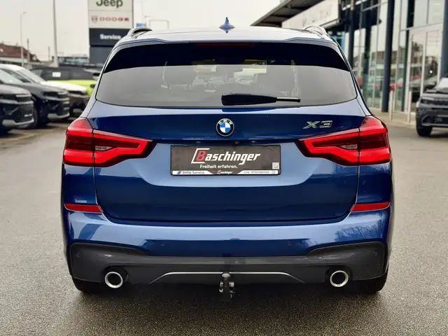 BMW X3 view 6