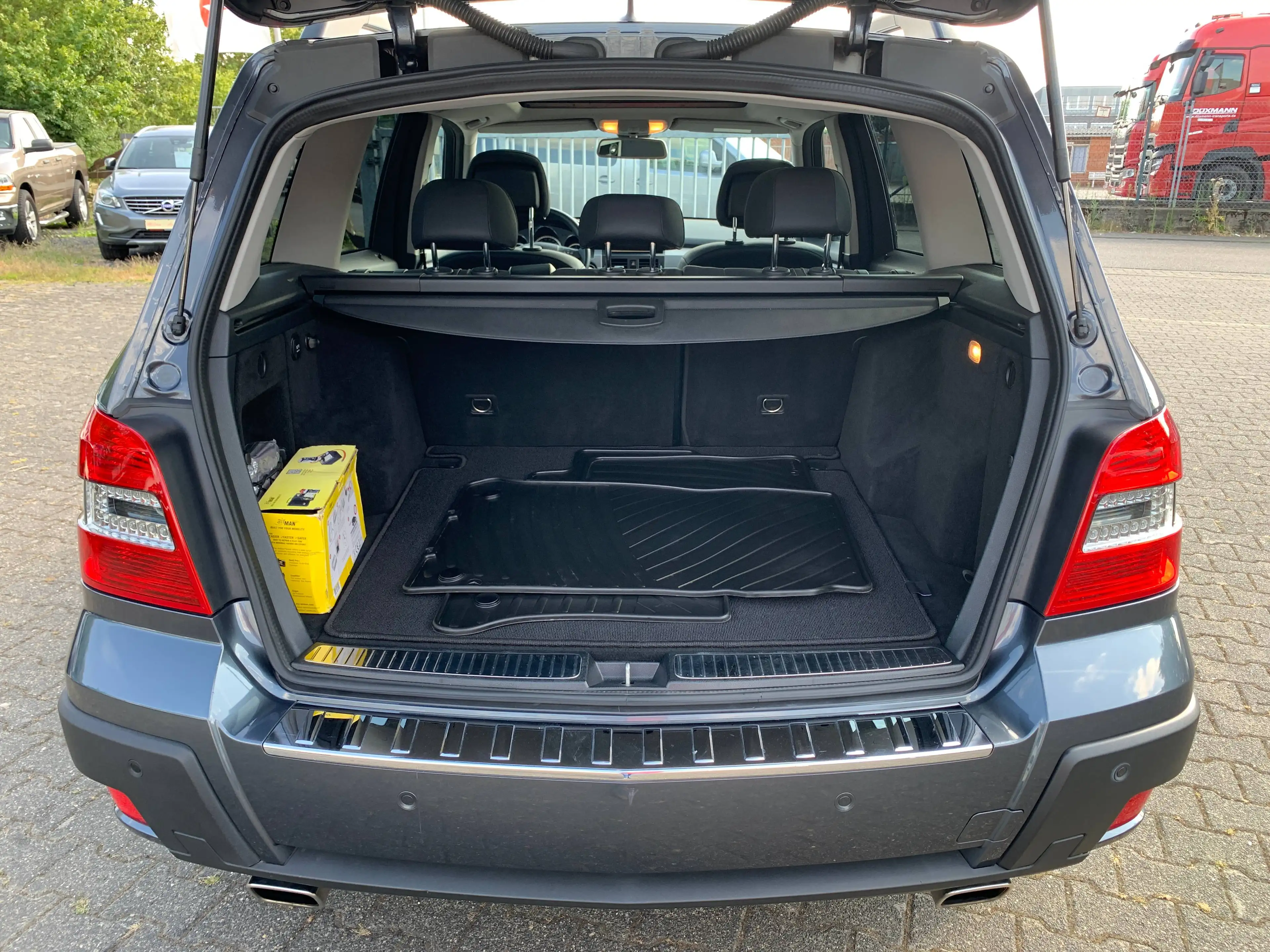 Mercedes-Benz GLK 350 GLK 350 V6  4Matic (4x4)-Leder-AHK-Automat-Panoramadach — photo 7