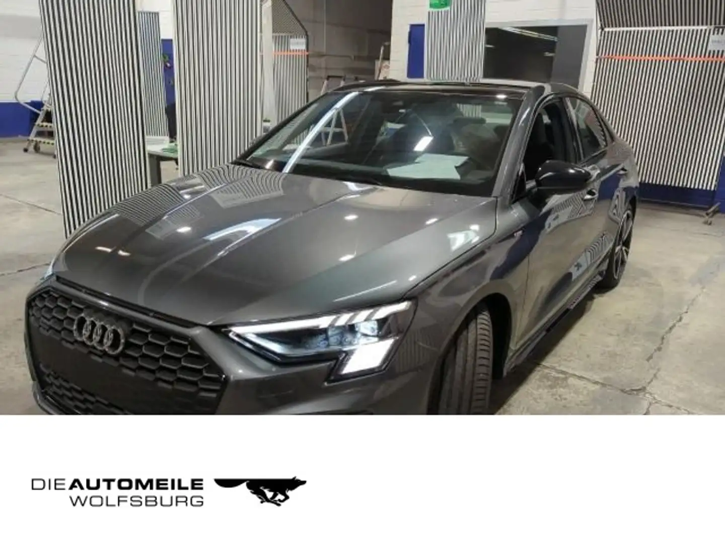 Audi A3 40 TFSI quattro S tronic S-LINE PAN Grau - 1