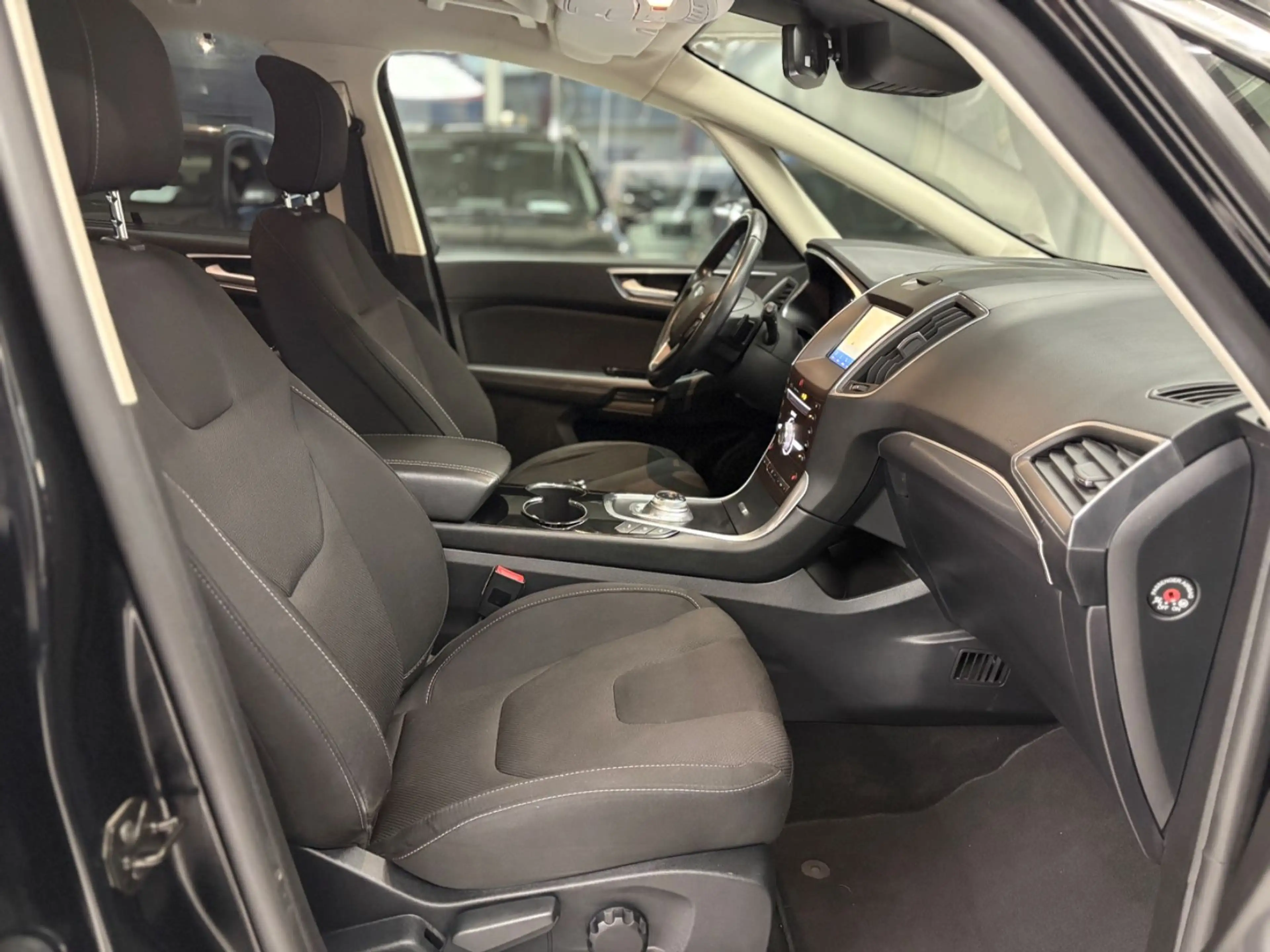 Ford S-Max S-MAX Titanium 2.0 AWD LED AHK KAMERA 7 SITZER — photo 11