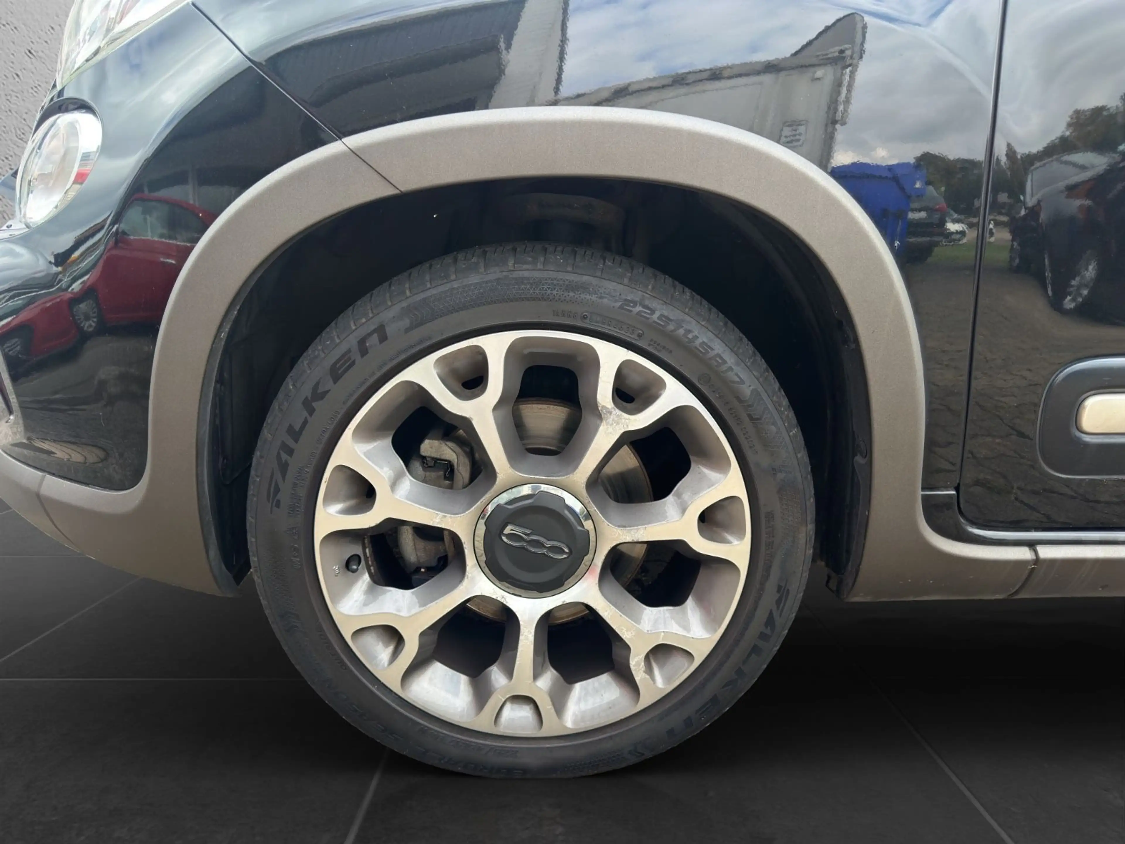 Fiat 500L 500L Trekking Rock N Road Edition*Navi*PDC* — photo 15
