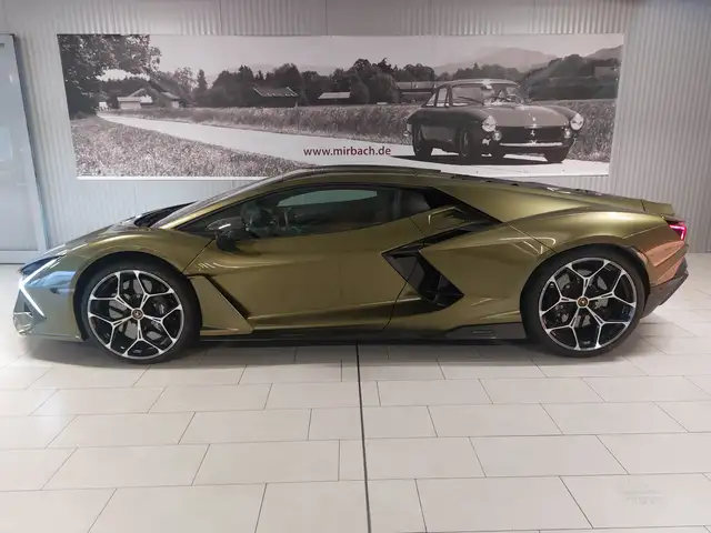 Lamborghini Revuelto Revuelto - Verde Gea Lucido