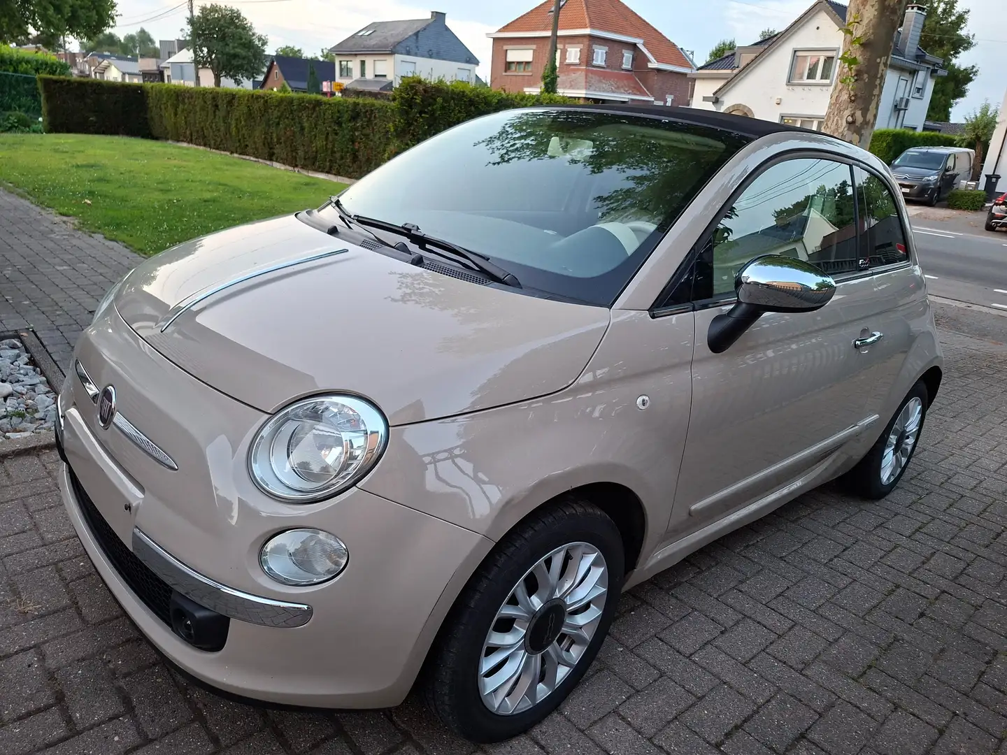 Fiat 500C 500C 1.2i Cult/2014/Cabrio/Clim/J.Alu/Bel état Beige - 1