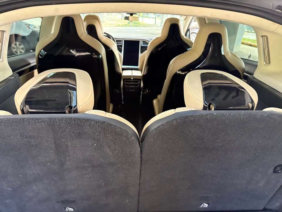 2016 Tesla Model X MODEL X | 60D — снимка 1