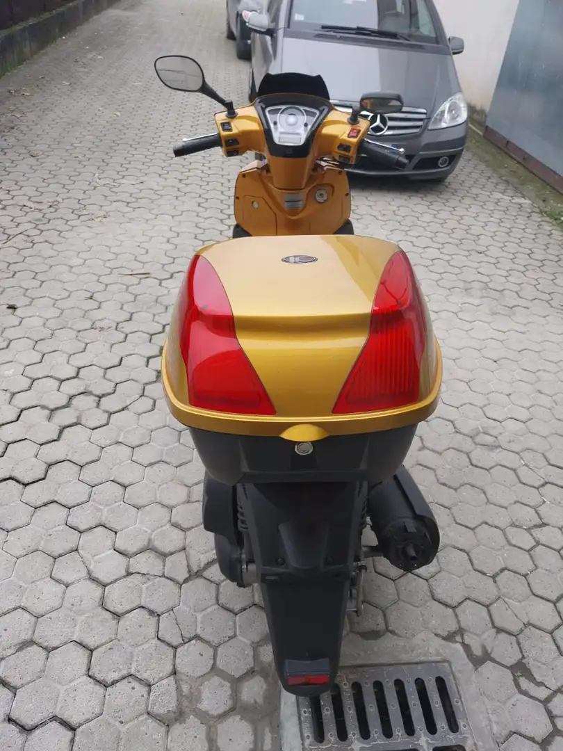 Kymco People GTi Orange - 2