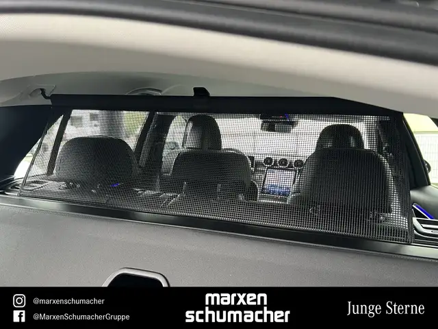 Mercedes-Benz 300 view 15