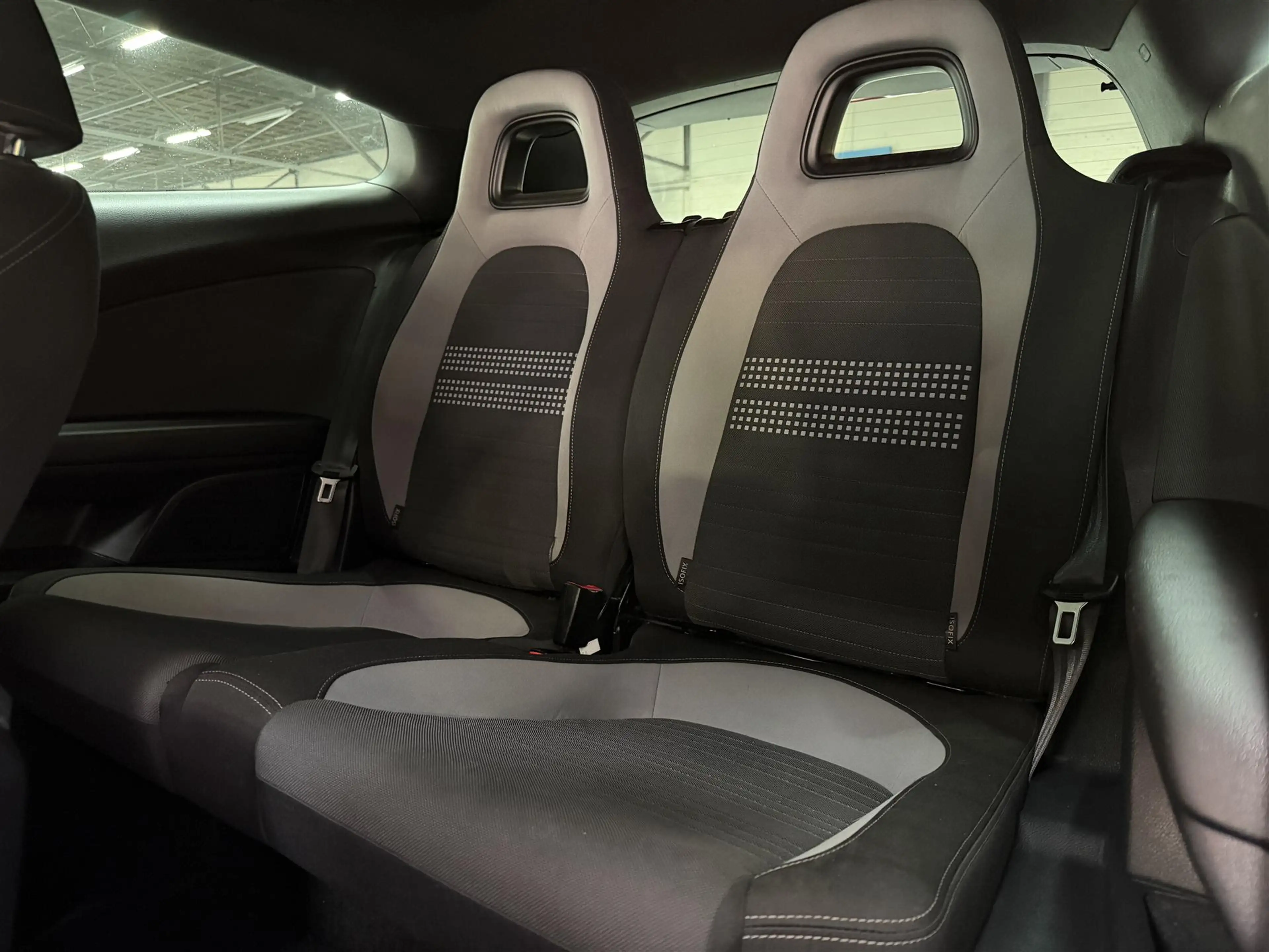 Volkswagen Scirocco 1.4 TSI Maxton! Cruise! Navi! Clima! — photo 11