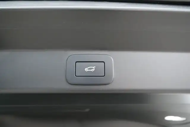 Land Rover Range Rover Sport P460e PHEV A *ACC/Adapt. LED/360°/Winter-Paket* Ansicht 28