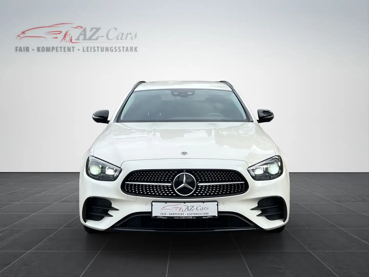 Mercedes-Benz E 400 d T 4M *1.HD*AMG*NIGHT*LED*MBUX*AHK*DISTR.+ Weiß - 2