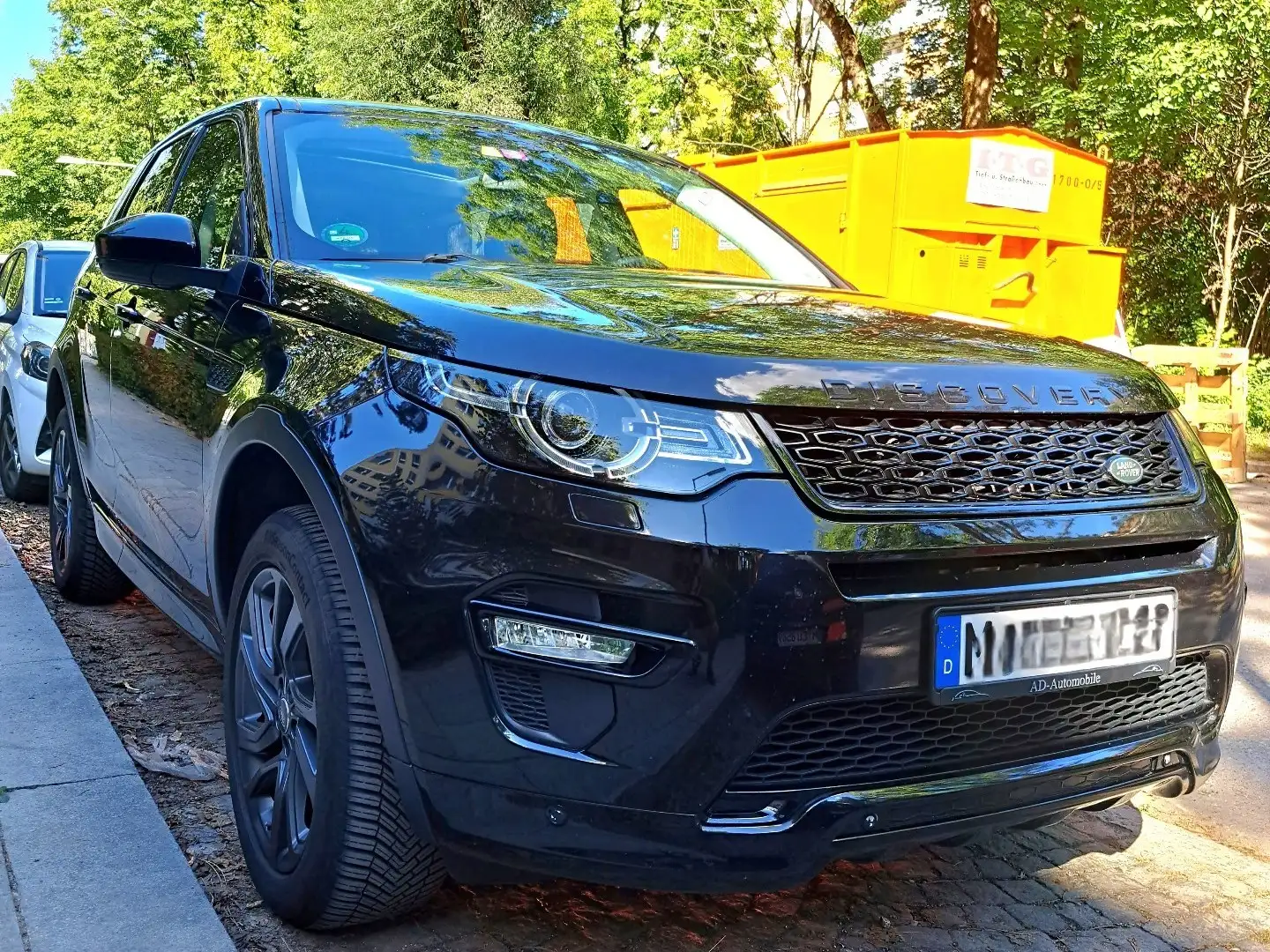 Land Rover Discovery Sport TD4 Aut. HSE Black Pack Schwarz - 1