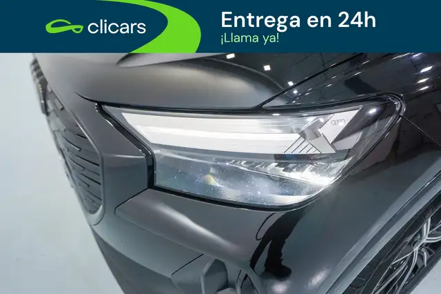 Audi Q4 E-Tron view 10