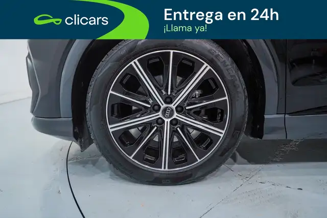 Audi Q4 E-Tron view 11