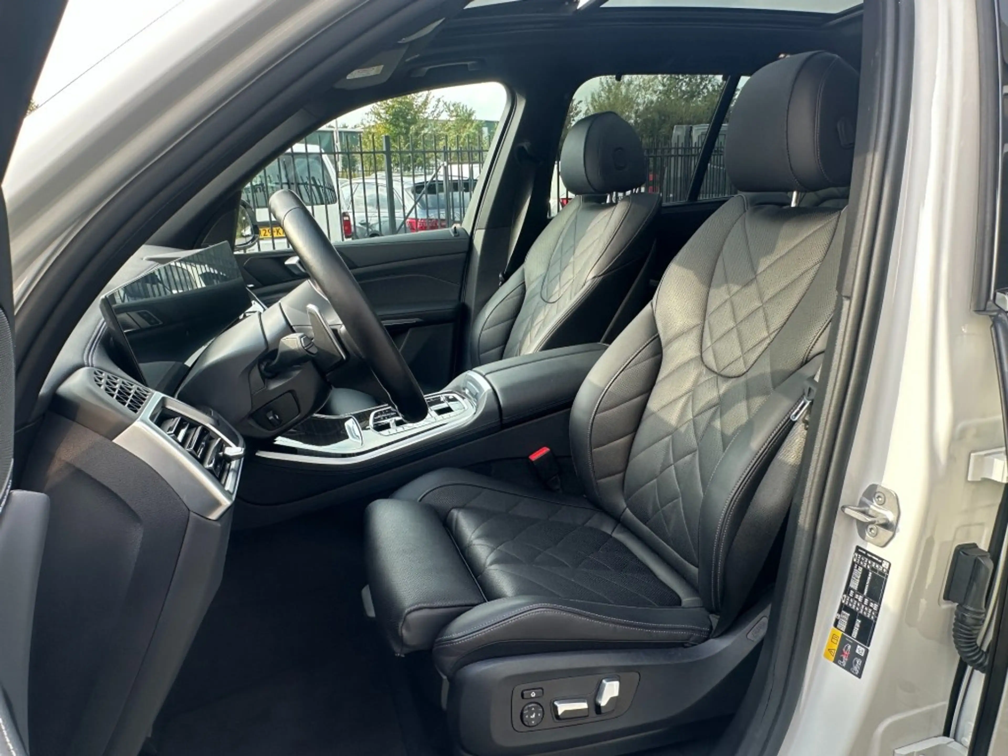 BMW X5 xDrive50e M-sport bj2023 BTW *Pano *Head-up *22inc — photo 9