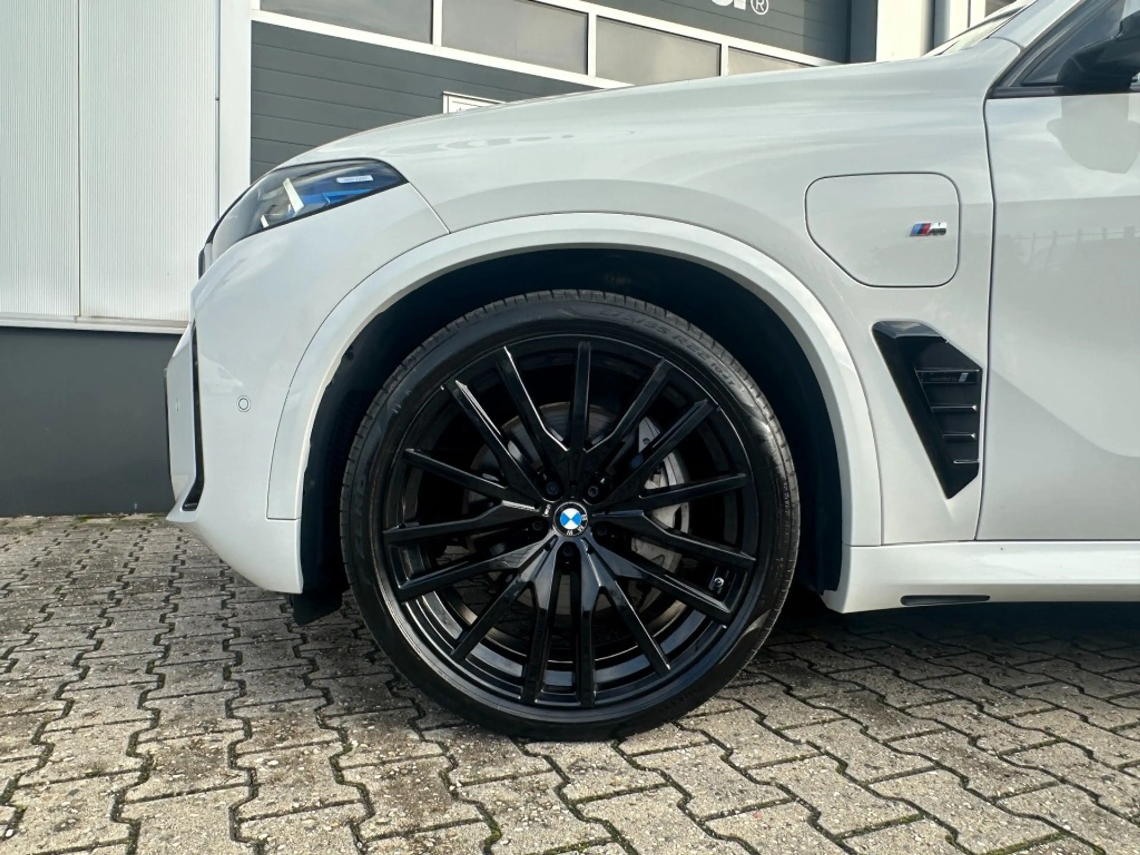BMW X5 xDrive50e M-sport bj2023 BTW *Pano *Head-up *22inc — photo 7