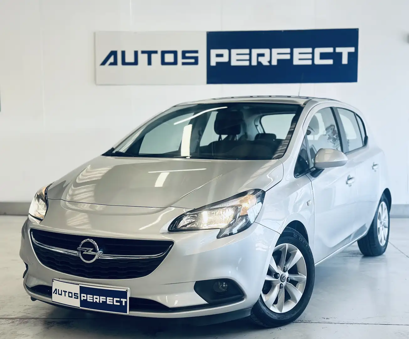 Opel Corsa-e Corsa1.4i *32.291*KM BOITE AUTO PDC BLUETOOTH CLIM Gris - 1