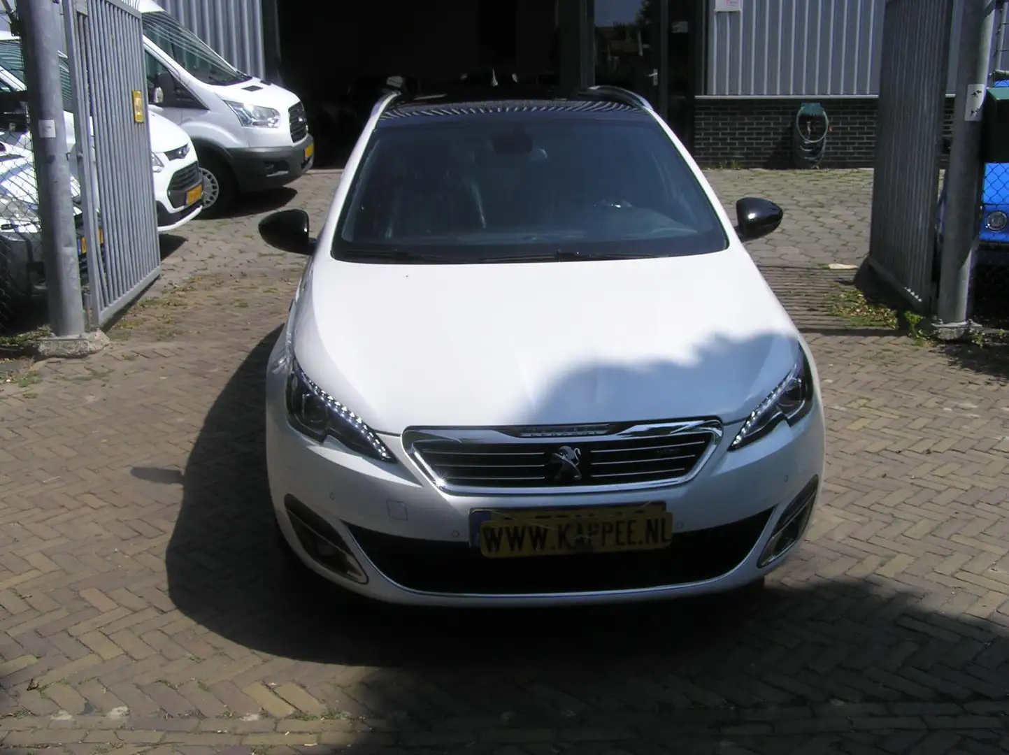 Peugeot 308 SW 1.2 PureTech GT-line 173 d km nap automaat airc Blanco - 2