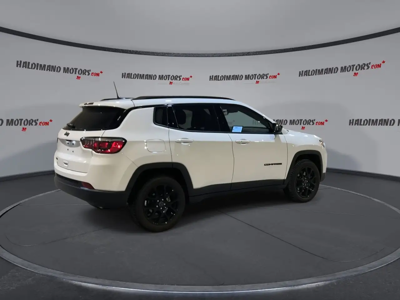 Jeep Compass снимка Jeep Compass