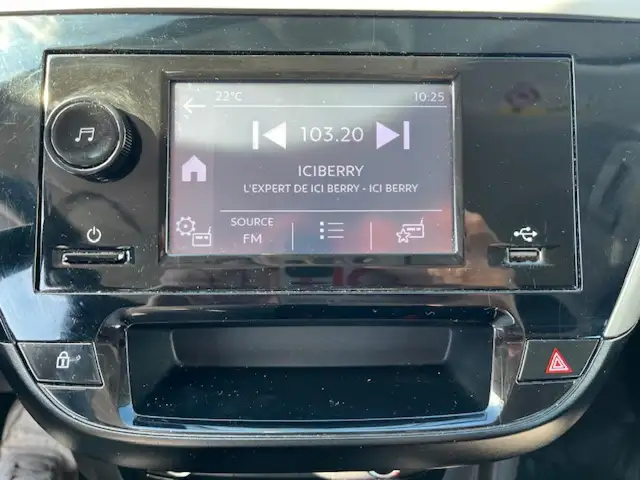 Opel Corsa view 9