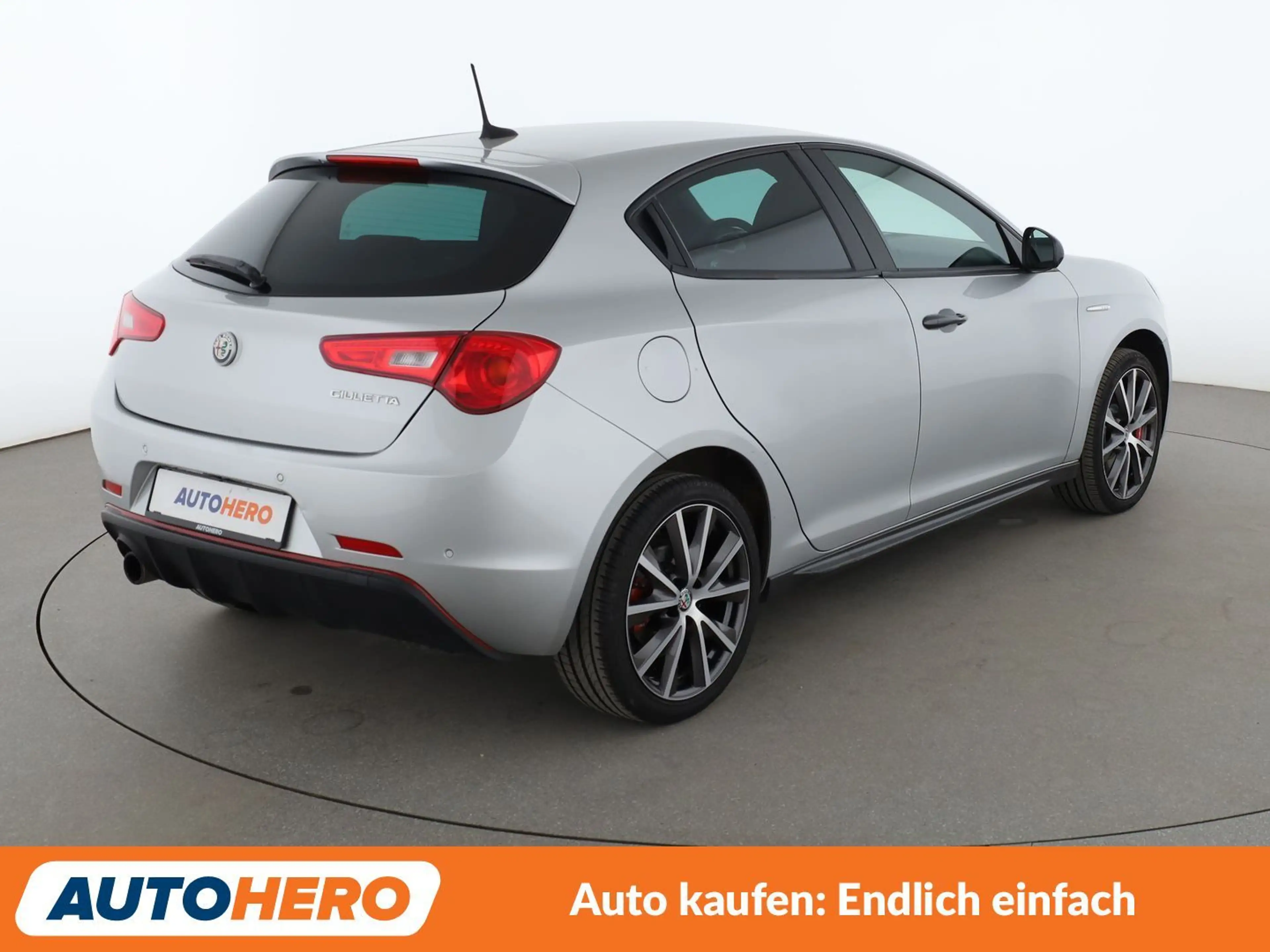 Alfa Romeo Giulietta 1.4 Turbo Sport *TEMPO*CAM*PDC*SHZ*ALU*KLIMA* — photo 6
