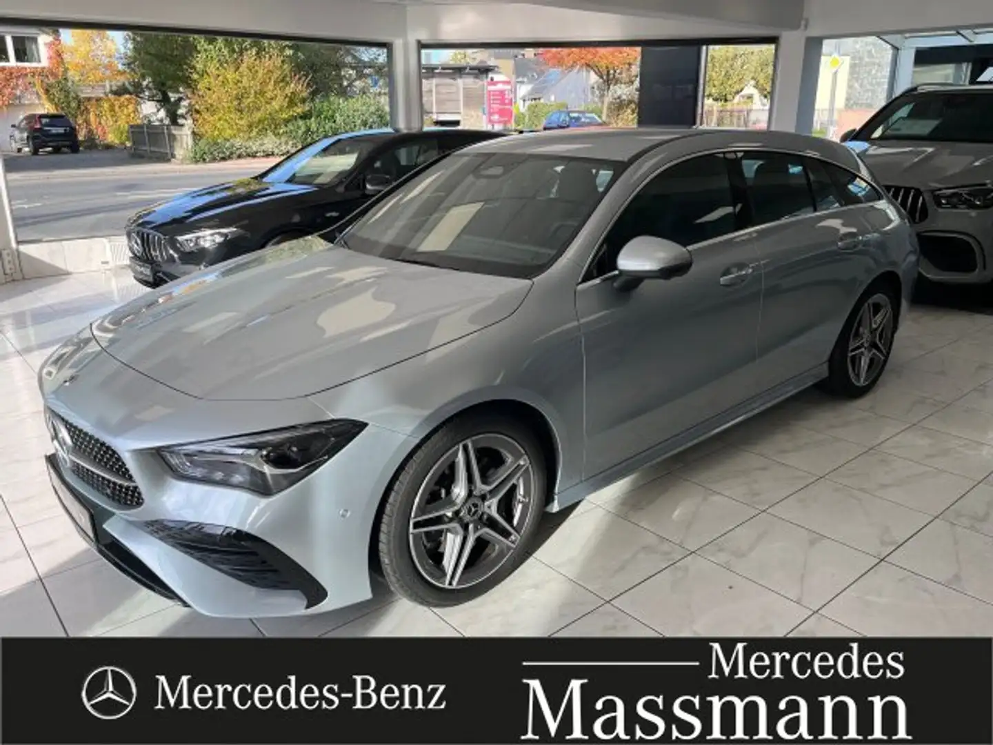 Mercedes-Benz CLA 200 CLA 200 Shooting Brake  AMG Line - 1