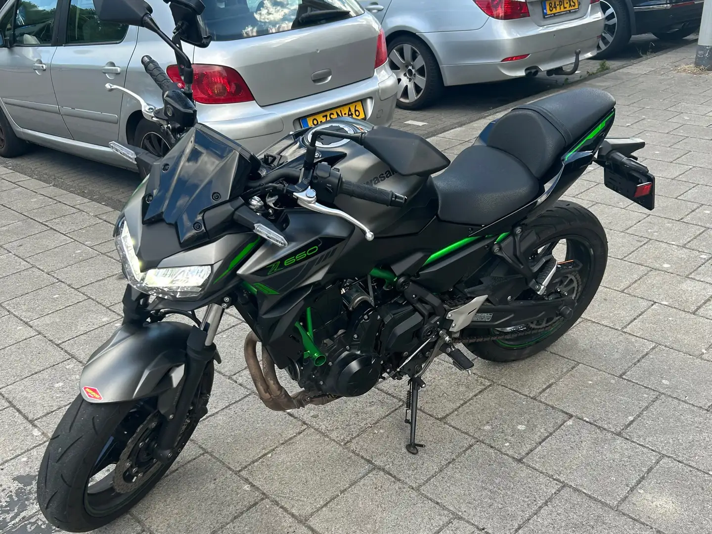Kawasaki Z 650 Zwart - 2