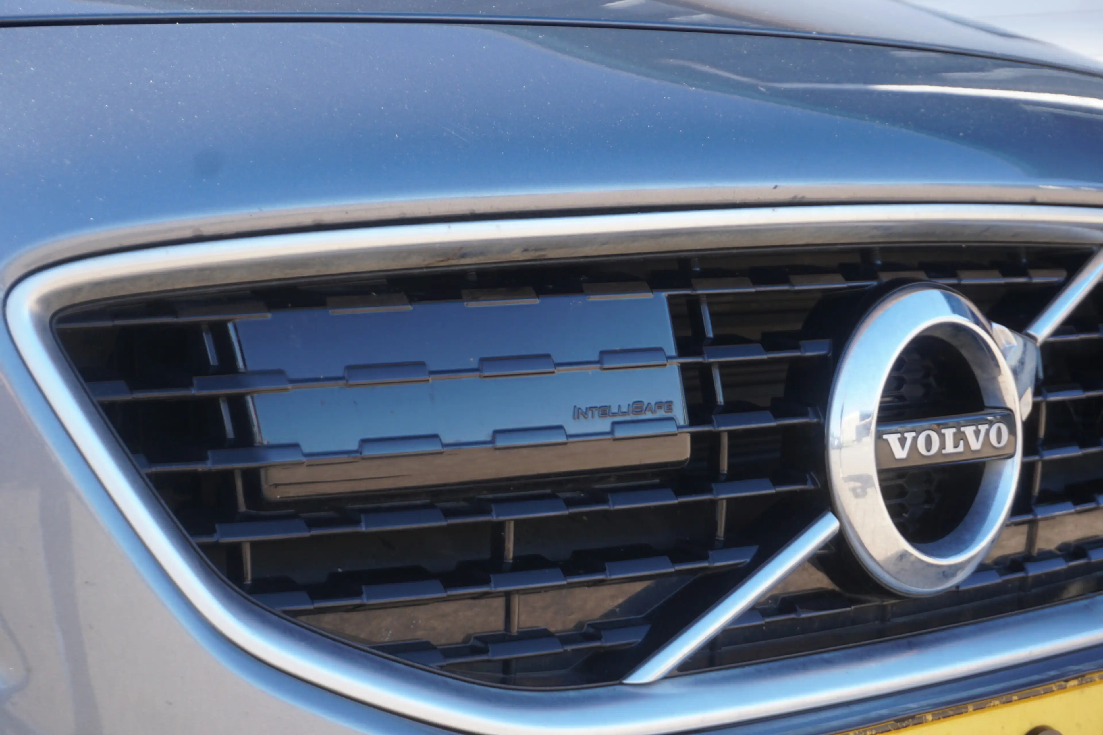 Volvo V40 1.5 T3 Polar+ Sport R- Design | PANO | FULL LED | — photo 23