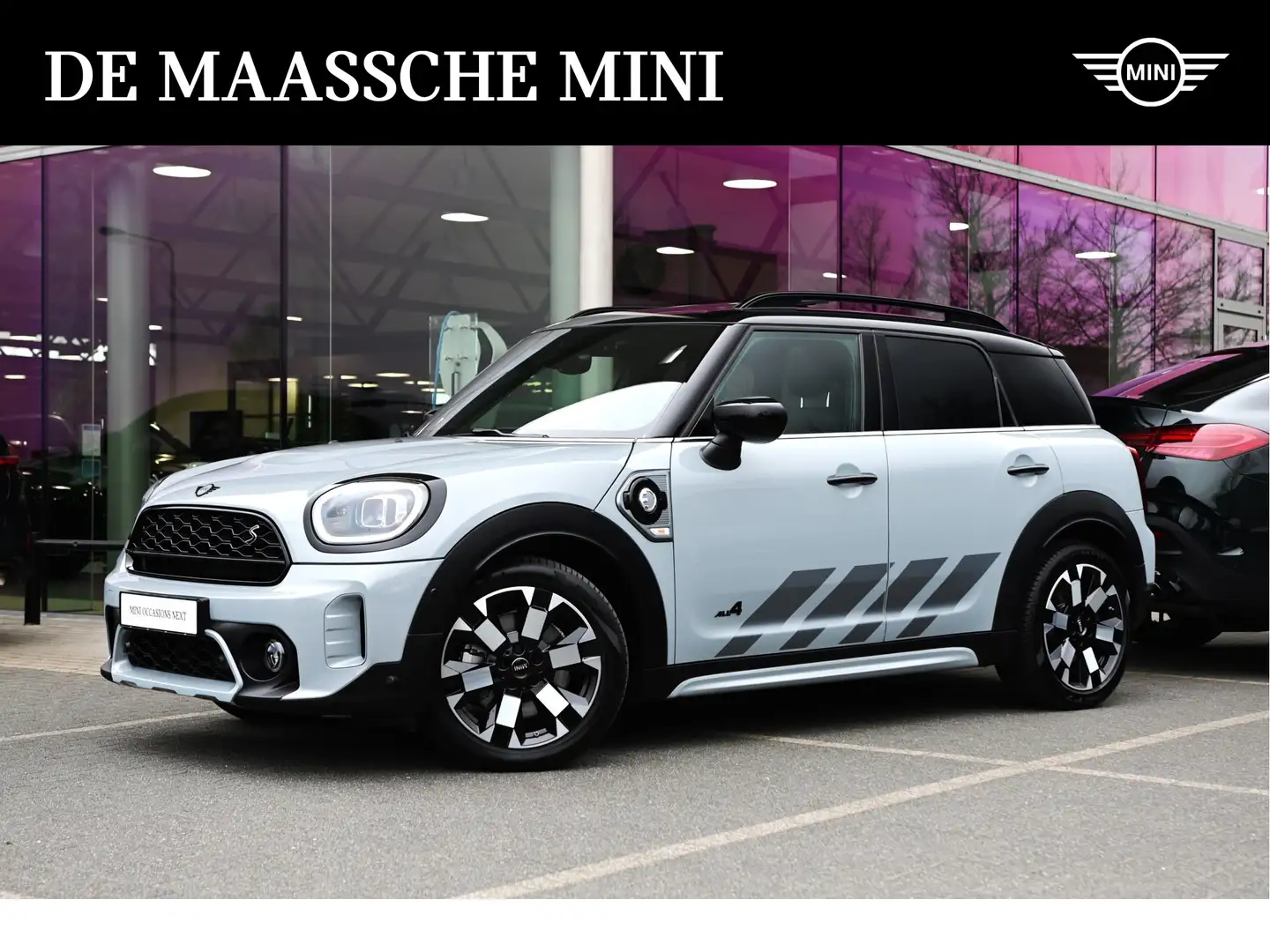 MINI Cooper SE Countryman ALL4 Untamed Automaat / Panoramadak / Stoelverwarm Gris - 1