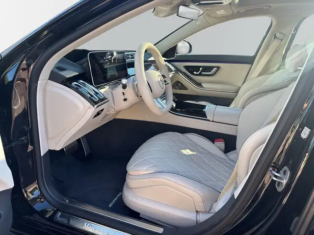 Mercedes-Benz S Class view 8
