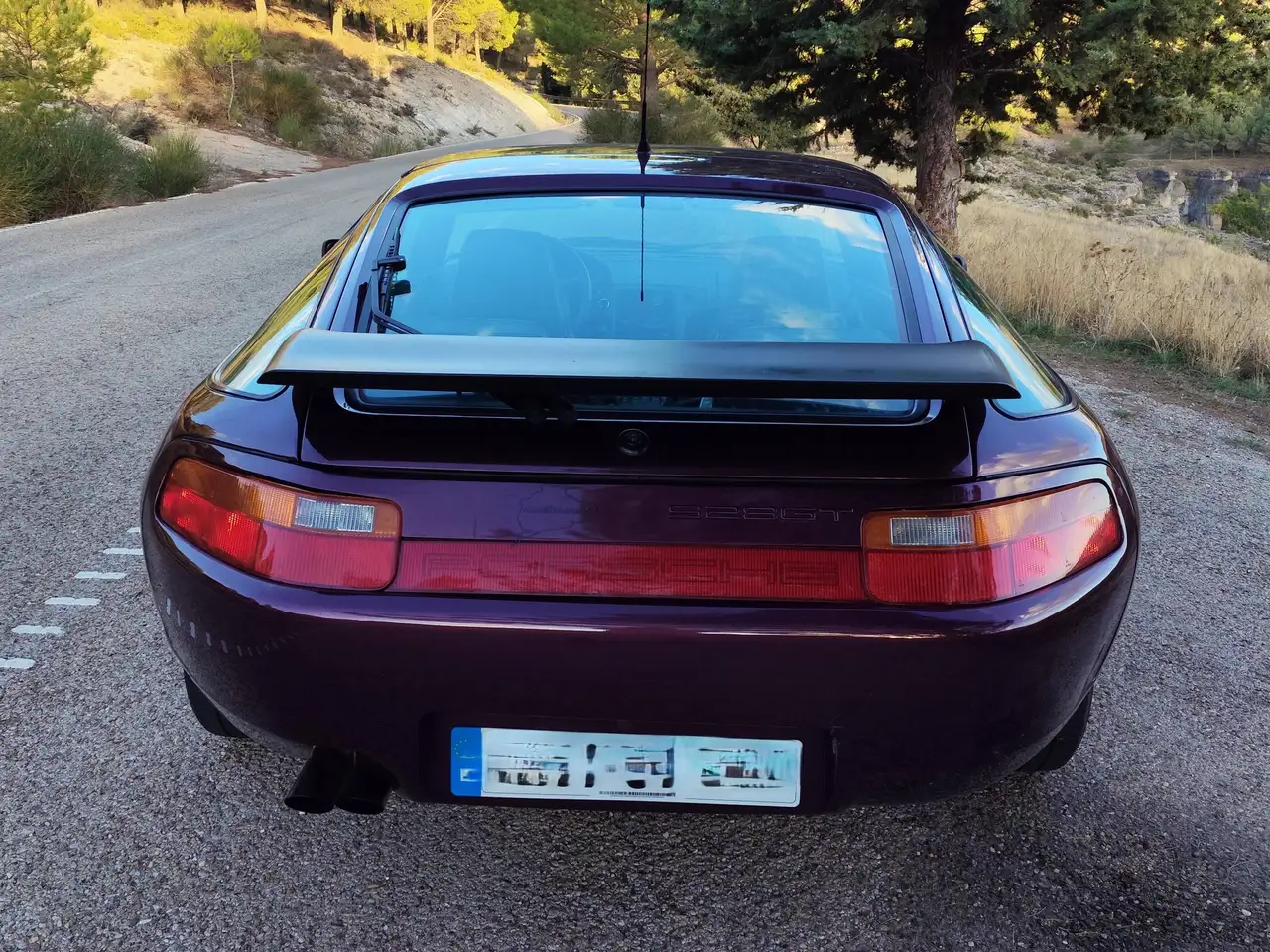 Porsche 928 5.0 S4 GT, foto 3