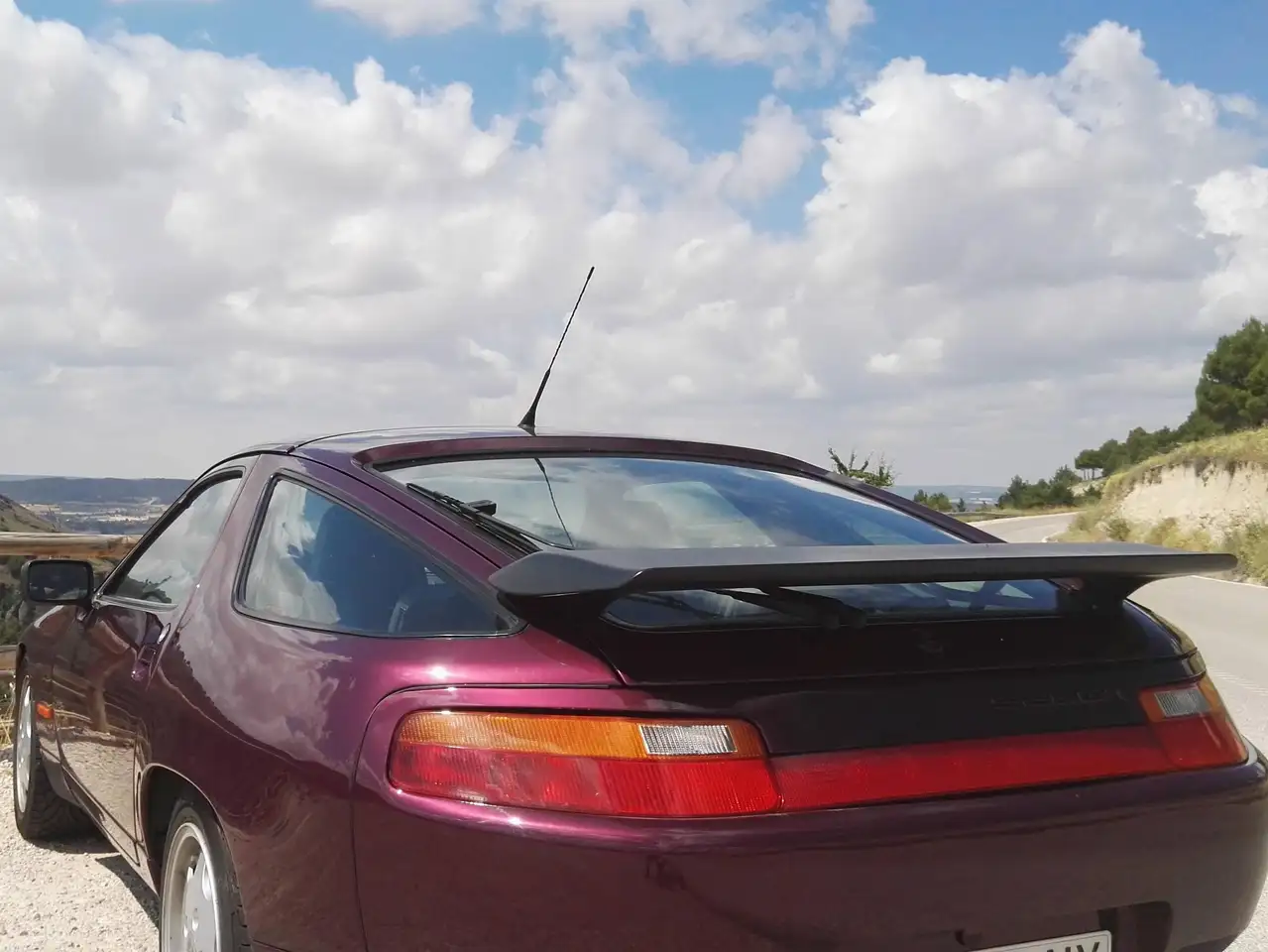 Porsche 928 5.0 S4 GT, foto 1
