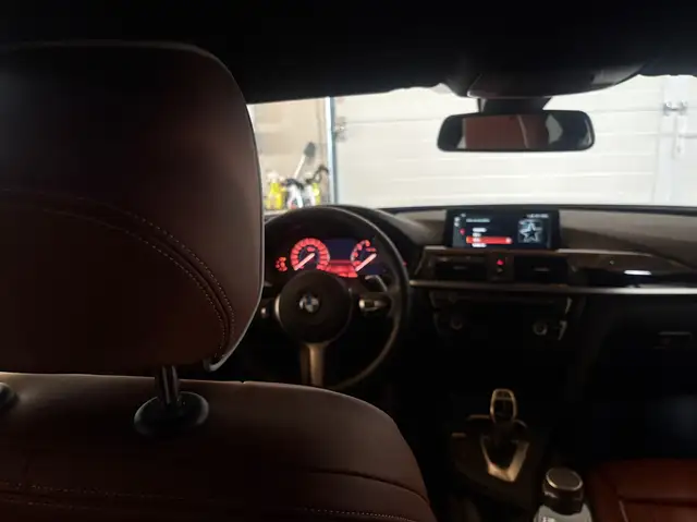 BMW 4 Series view 10