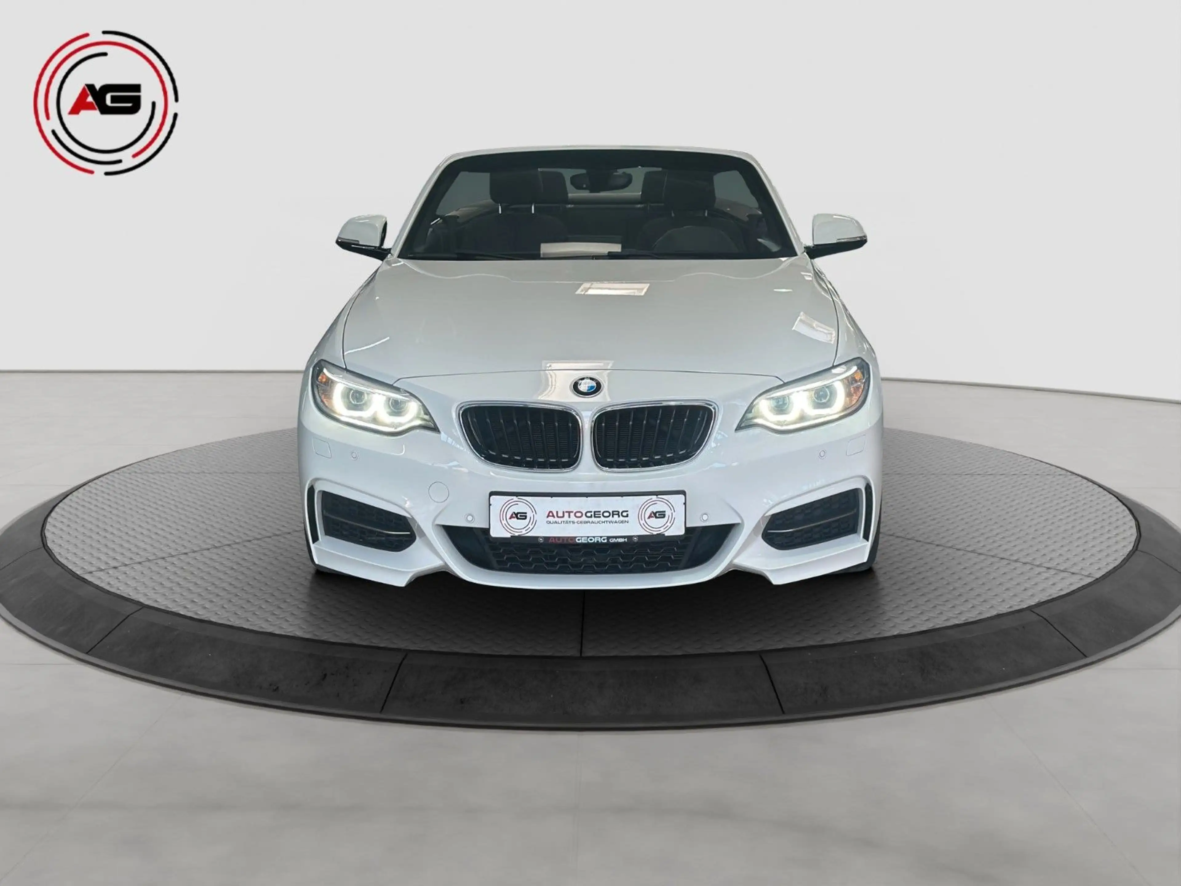 BMW 240 *SCHALTER*OHNE OPF*DEUTSCH*UNFALLFREI* — photo 2