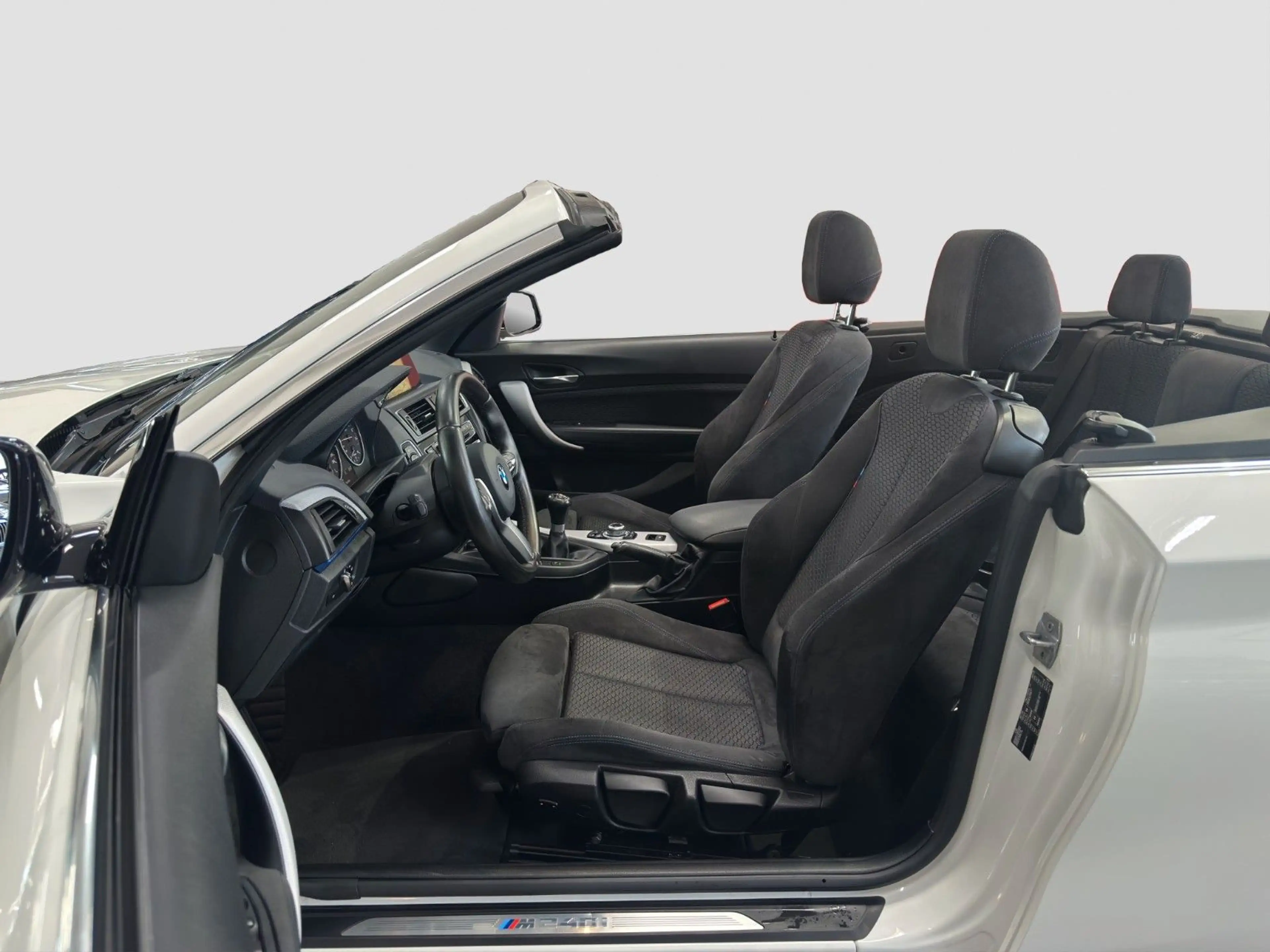 BMW 240 *SCHALTER*OHNE OPF*DEUTSCH*UNFALLFREI* — photo 11