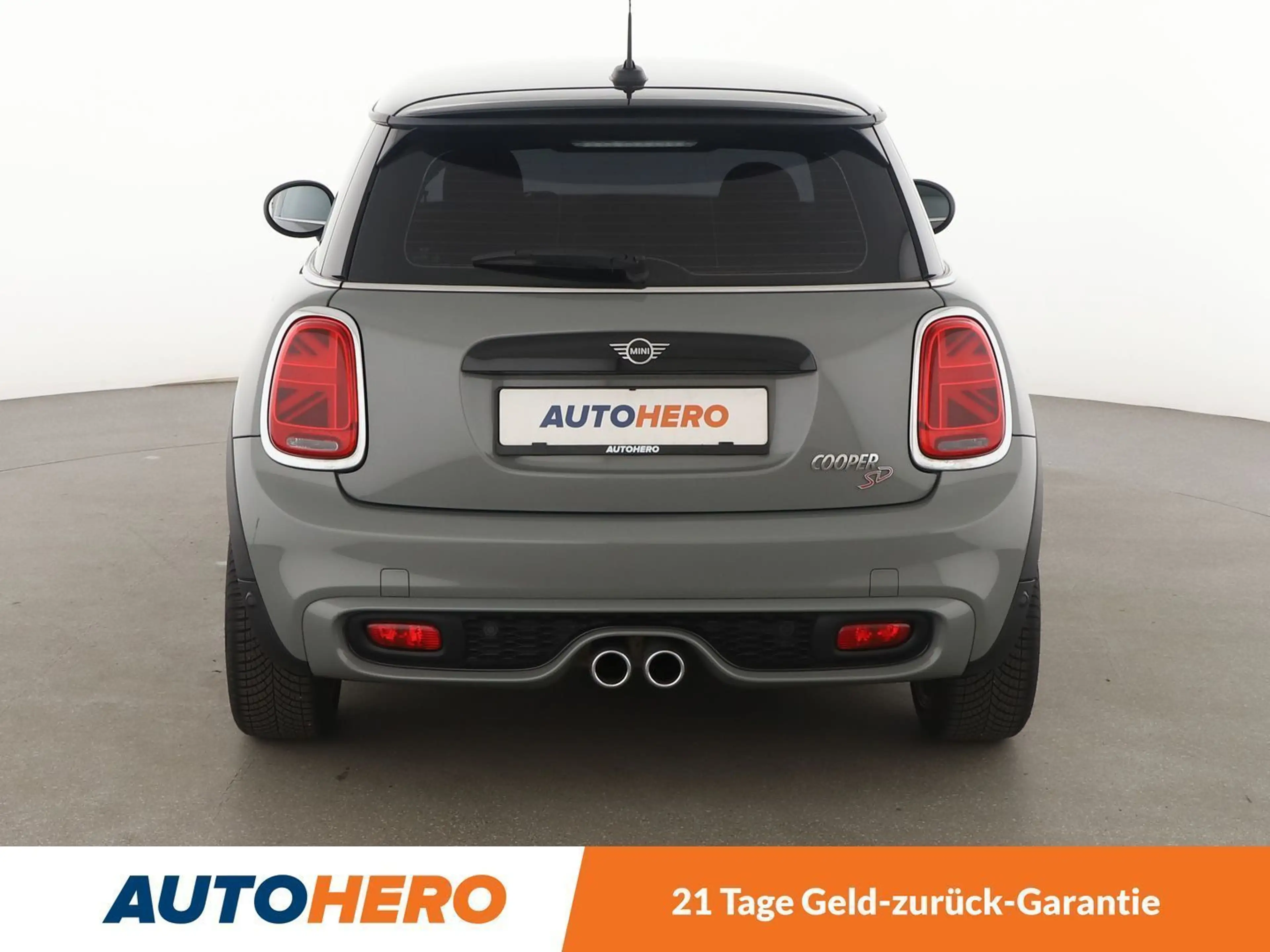 MINI Cooper SD Cooper SD Aut.*NAVI*LED*LIM*PDC*SHZ*KLIMA* — photo 5