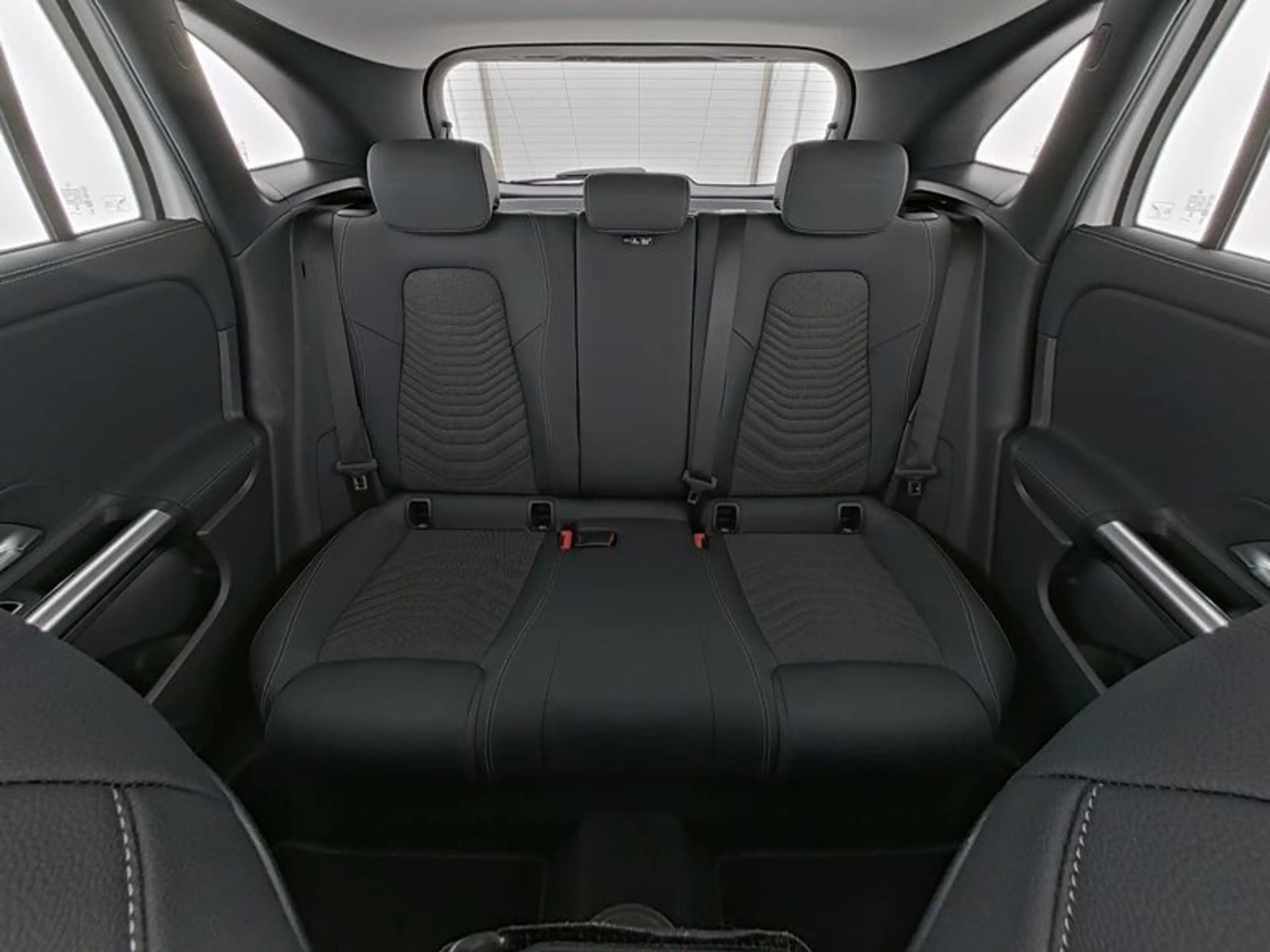 Mercedes-Benz GLA 250 e Progressive*LED*Kamera*Easy-Pack*11kW* — photo 8